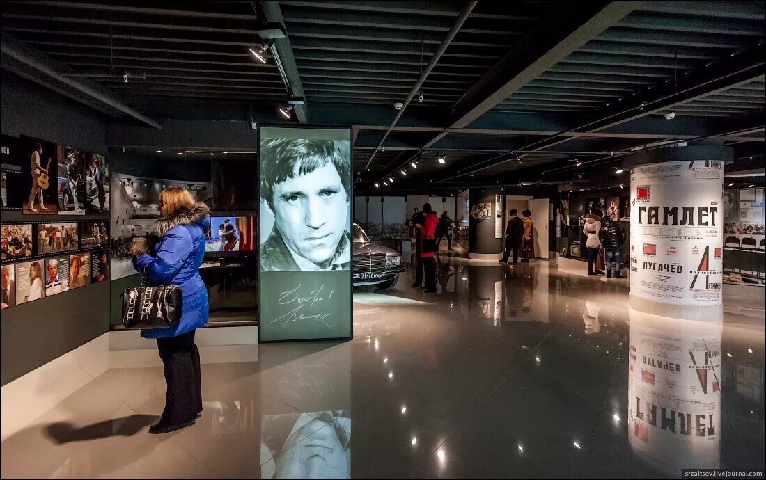 с высоцкого ул малышева 51. музей в высоцком в екатеринбурге. музей высоцкого в екатеринбурге. небоскрёб высоцкий екатеринбург музей. музей высоцкого в екатеринбурге часы работы.