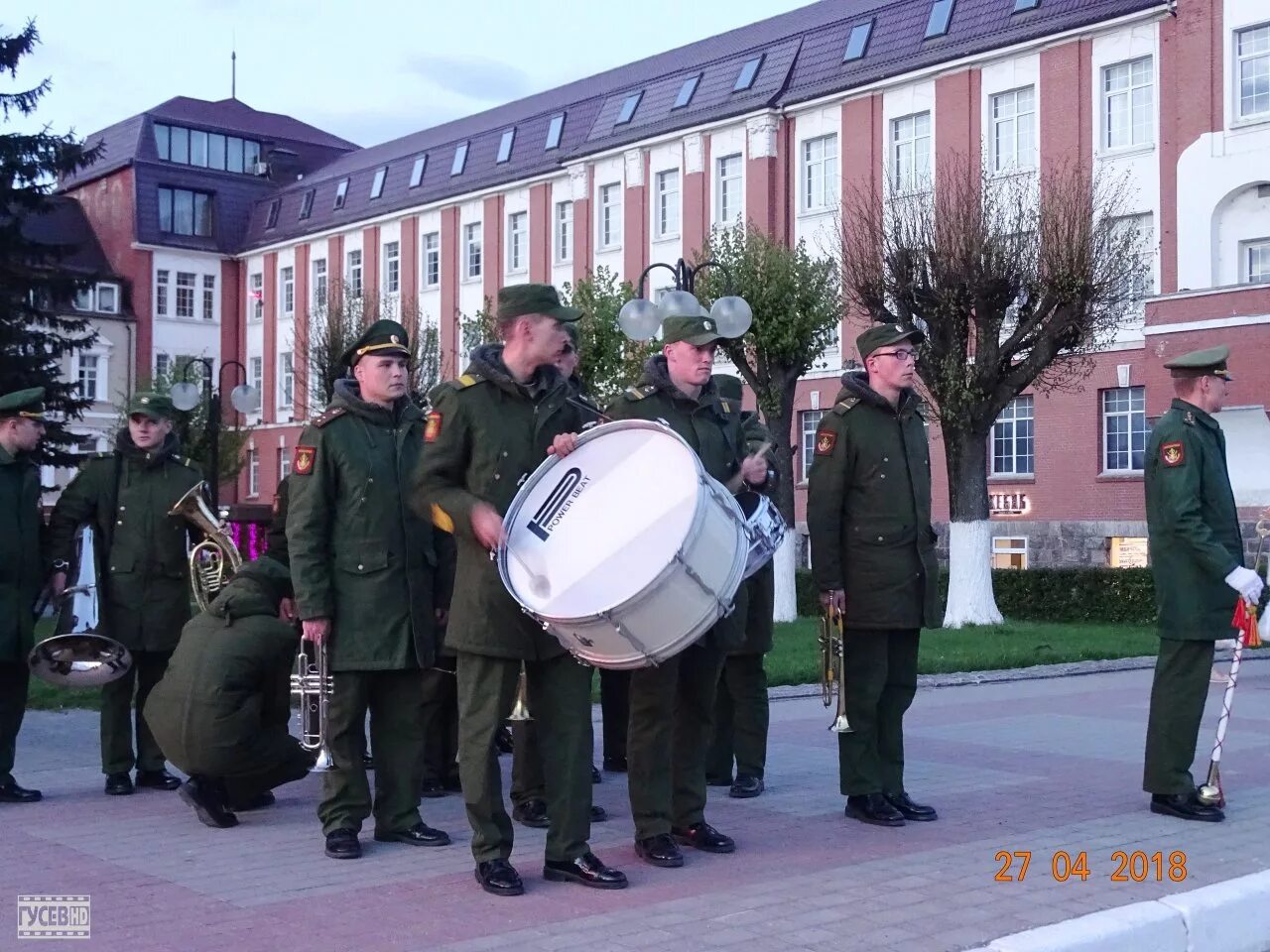 Гусев маи. Калининград Гусев парад Победы 2020. Парад Победы в Гусеве. Парад Калининградская область город Гусев. Репетиция парада Гусев.