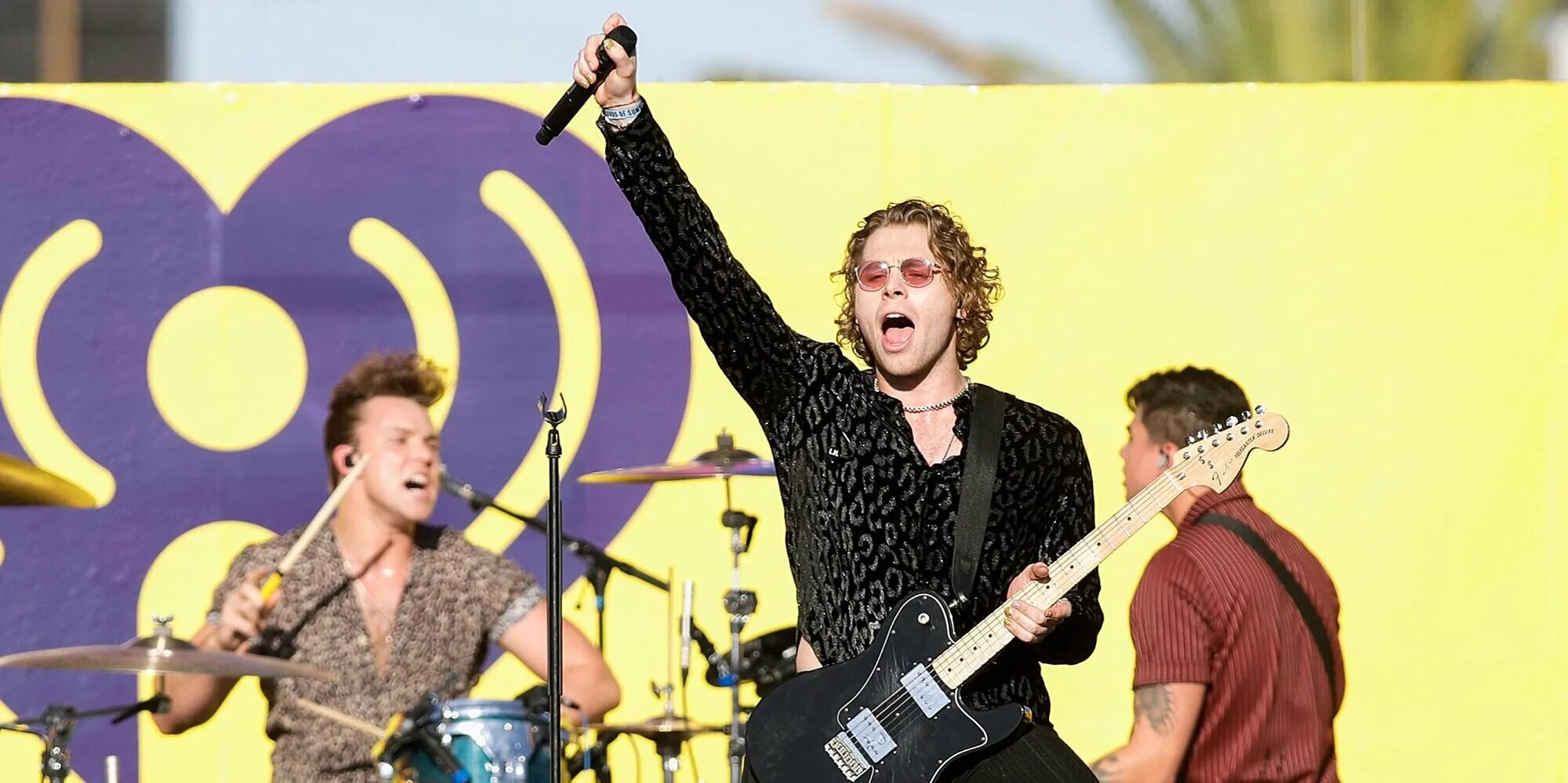 Песня seconds of summer. 5 Seconds of Summer easier.