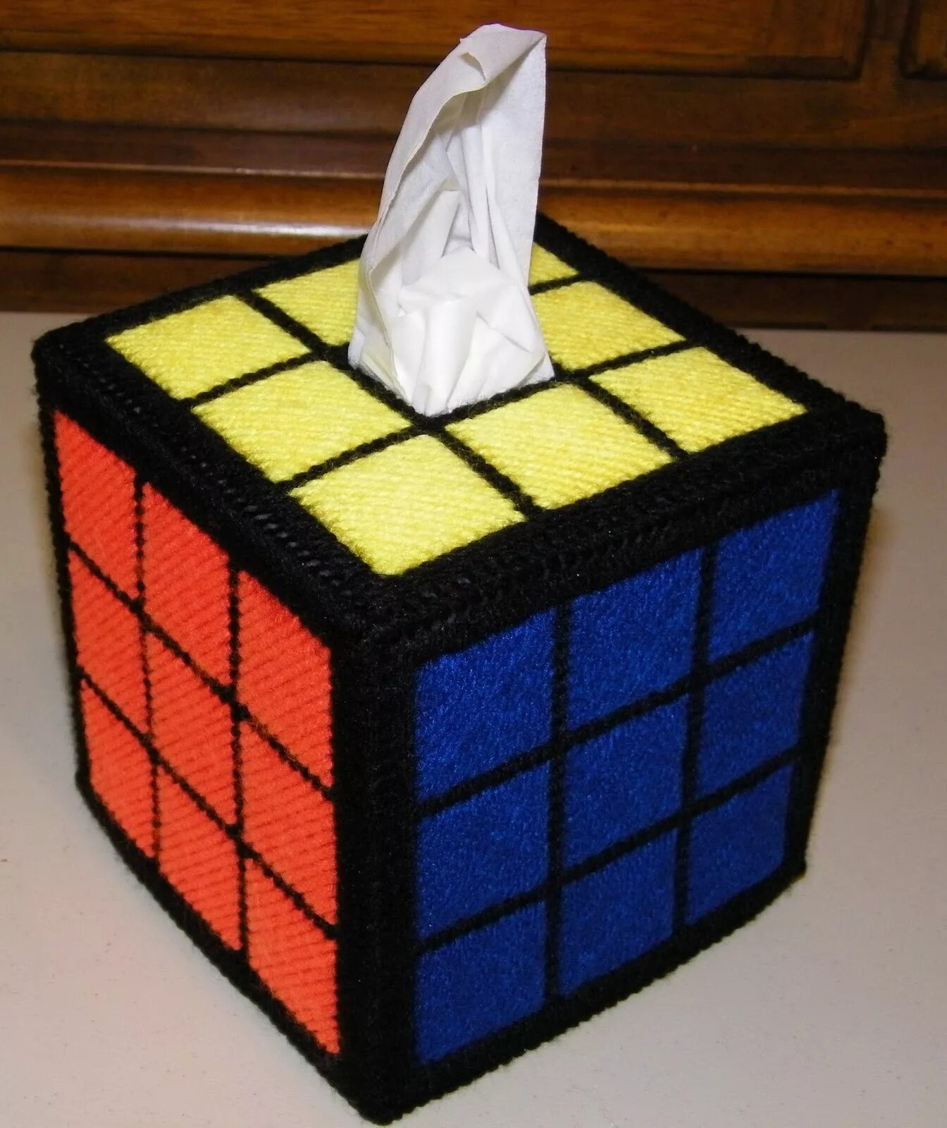 Big cube. Сумка в виде кубика Рубика. Салфетница кубик рубик. Кубик Рубика декорации. Вязаный кубик рубик.