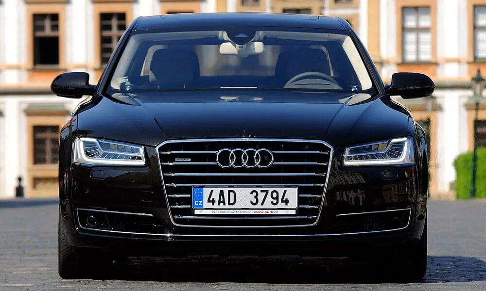 Audi d4. Audi а8l, черный, 2015. Ауди а8 черная. Ауди а8 w12 2016. Ауди а8l 2016.