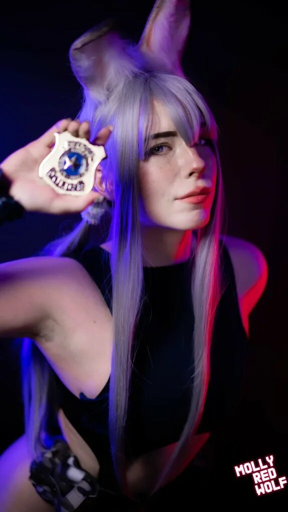 Mollyredwolf cosplay