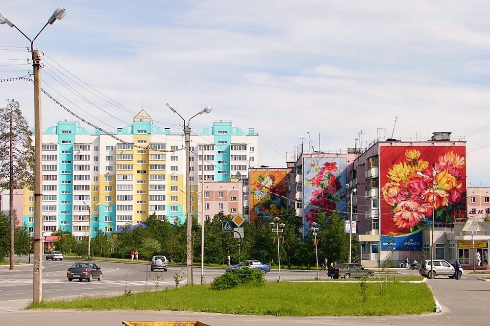 Центр город ноябрьск. Город Ноябрьск Ямало-Ненецкий. Ноябрьск центр города. Город Ноябрьск Тюменская область. Город Ноябрьск Ямало-Ненецкий автономный округ парк.