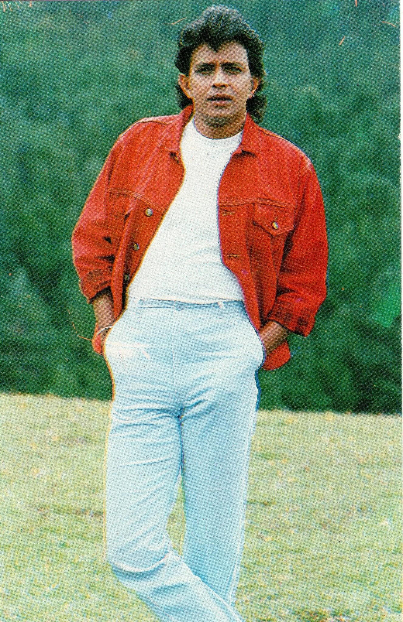 Какой рост у митхуна чакраборти. Митхун чакраборти в молодости. Митхун чакраборти в молодости и сейчас. Митхун чакраборти. Митхун чакраборти рост рост.