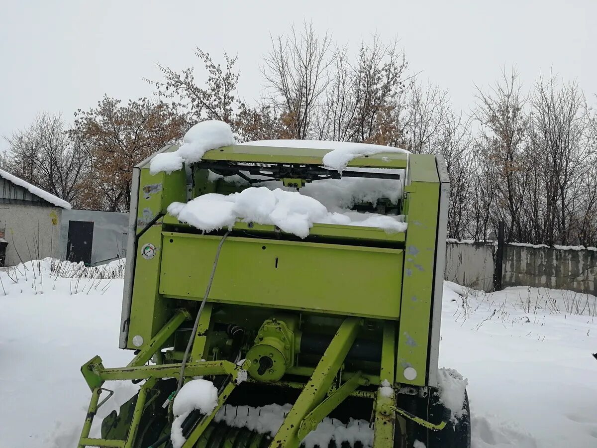 Подборщик CLAAS 300. Пресс подборщик на мотоблок. Предохранитель вязалки пресса Клаас 44.