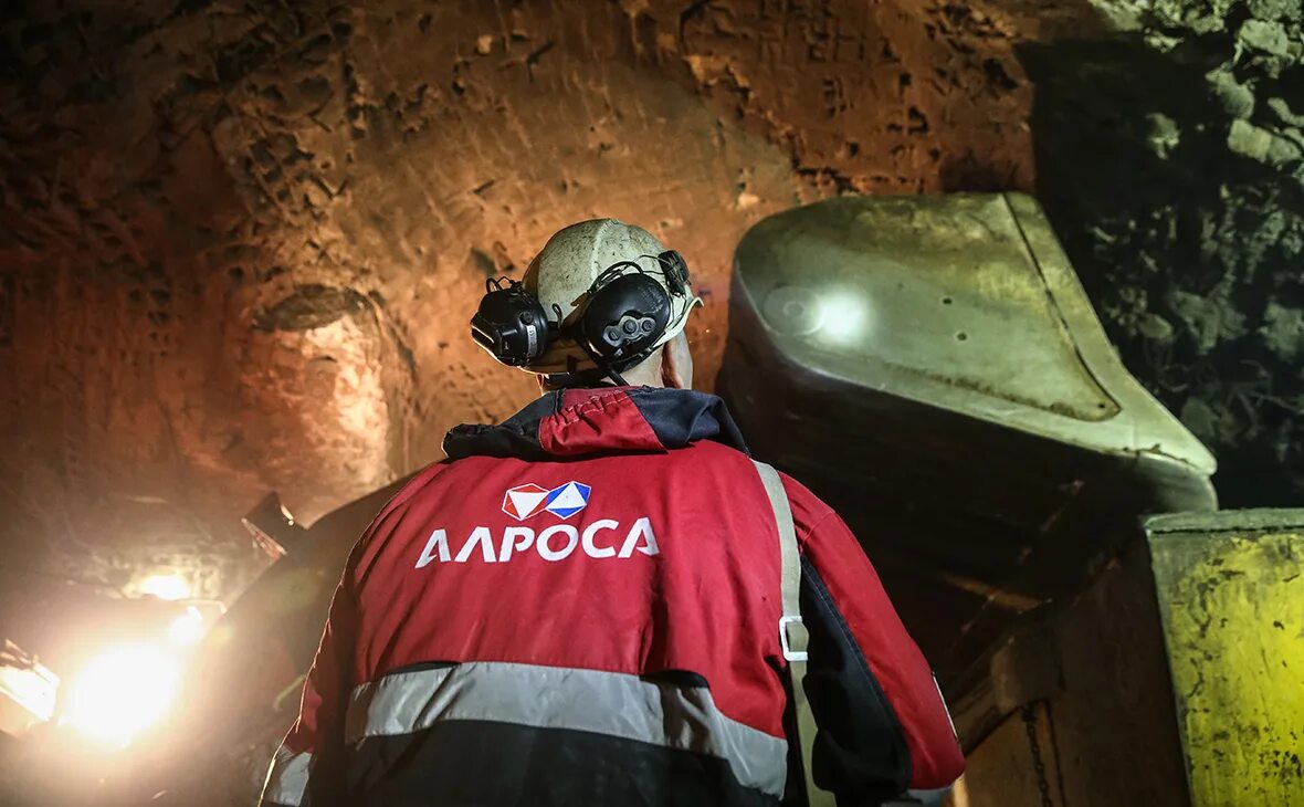 иванов сергей сергеевич президент ак алроса. павел алроса. иванов сергей сергеевич алроса. соболев ак алроса. алрос последние новости.