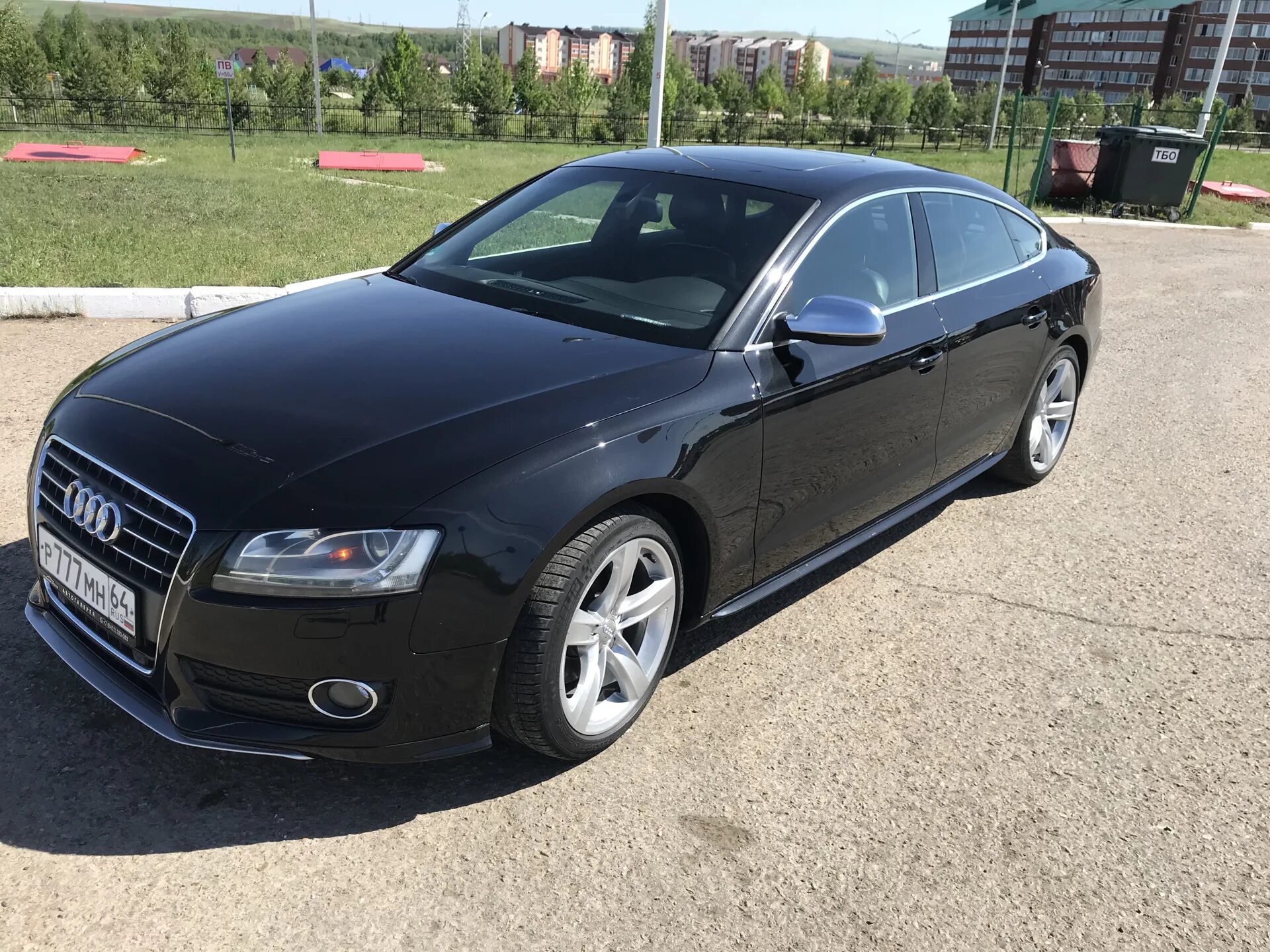 Купить ауди 2010. Audi a5 2010. Audi a5 Sportback 2010. Ауди а5 2010 года. Ауди а5 Спортбэк 2010.