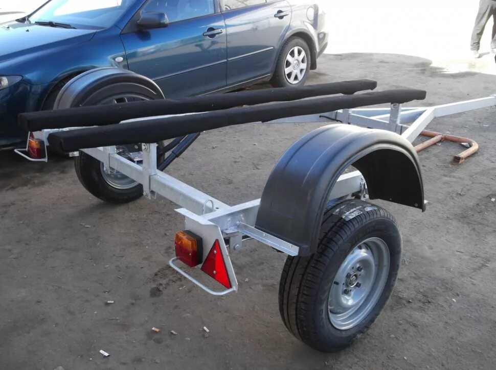 Прицеп ЛАКЕР 300. Прицеп Лодочный Laker 750. Laker Smart Trailer 300. Автоприцеп для катера Laker Smart Trailer 300. Прицеп для перевозки лодки пвх