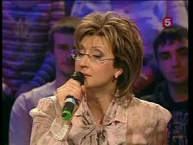 элеонора филина в нашу гавань. ведущая элеонора филина. элеонора в гавань заходили корабли ведущие. элеонора филина в нашу гавань заходили. элеонора филина в нашу гавань заходили корабли.