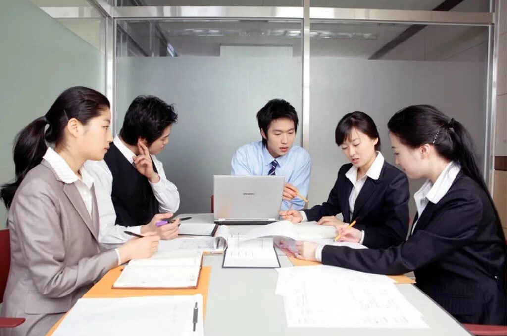 Подработка южный. Подработка южный. Завод в южной корее. Работа курьером. Подработка южный.