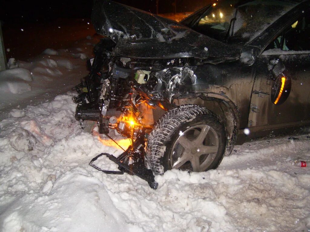 Авария в псковской области шкода. 16 января 2014. 16 января 2014. Аварии на общественном транспорте. Евромайдан январь 2014.