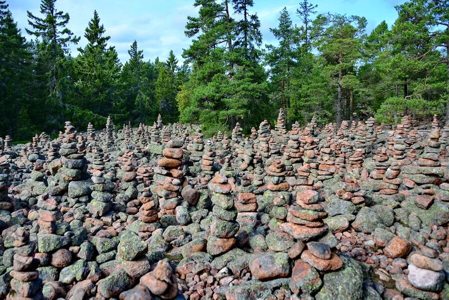 Курумник каменная река Белорецк. Каменная река Иремель. Гора Иремель каменная река. Курумы Иремель.