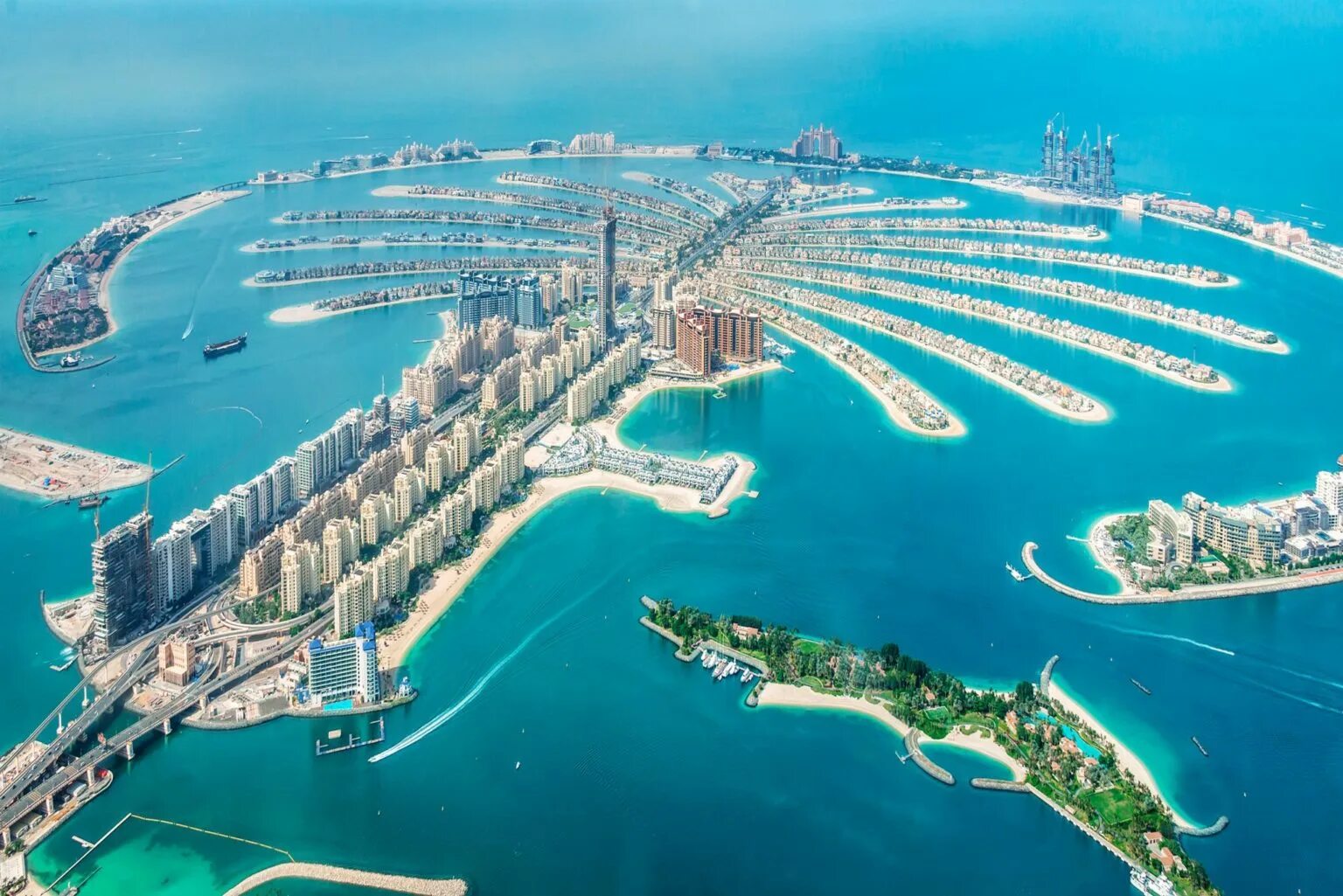 Дубай остров Пальма Джумейра. Дубай искусственный остров Пальма Джумейра. Пальма Джумейра 2019. Остров Palm Jumeirah в Дубае. Погода в оаэ в апреле 2024