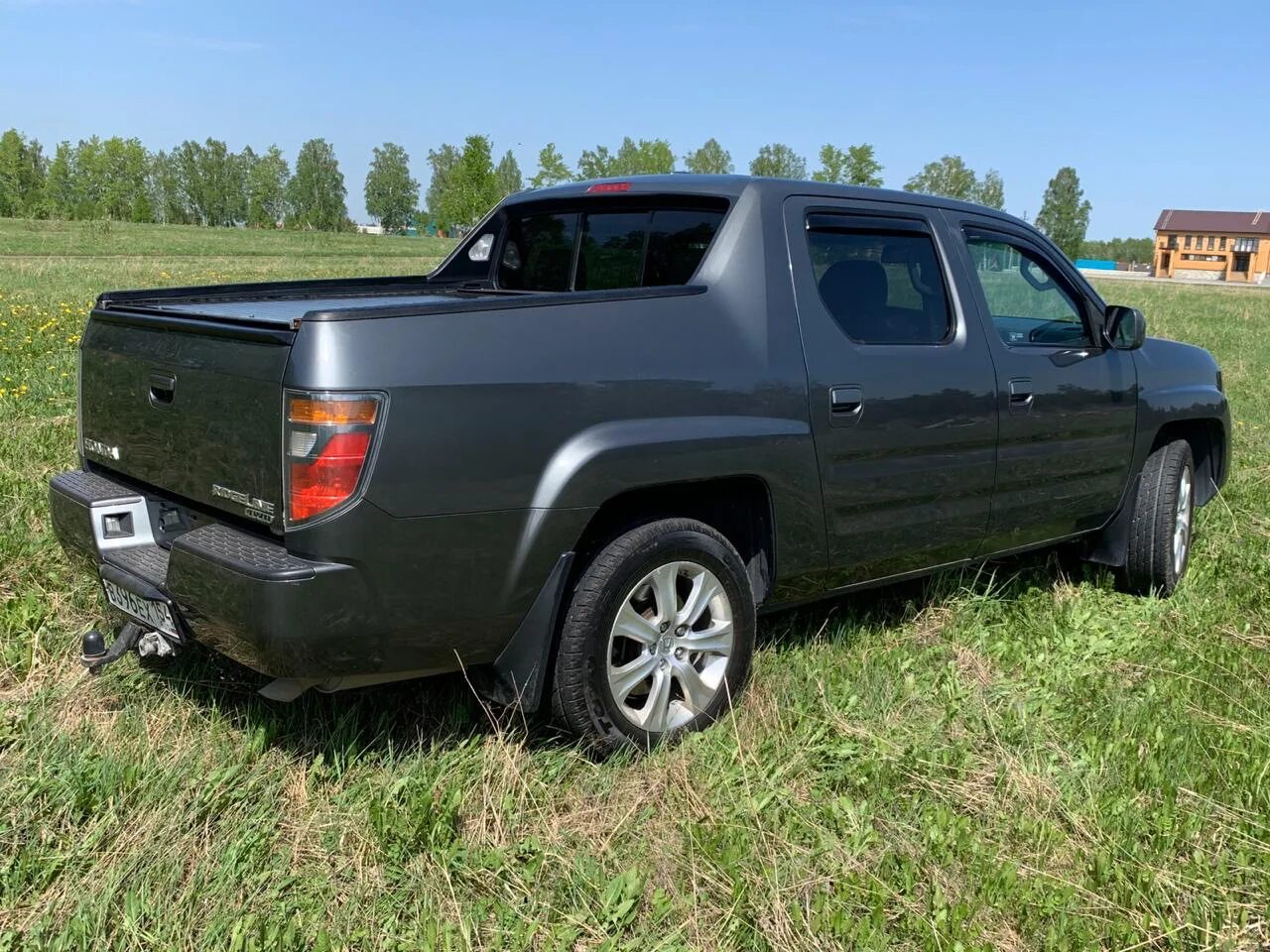 Хонда Риджлайн 2008 год. Хонда Риджлайн в рапторе. Honda Ridgeline 2024. Хонда Риджлайн зеленая.