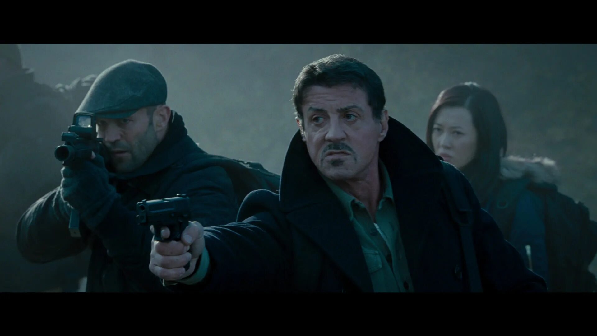 конрад стоунбэнкс неудержимые 3. сильвестр сталлоне неудержимые. барни роуз неудержимые. неудержимый макс фильм. барни росс неудержимые 3.