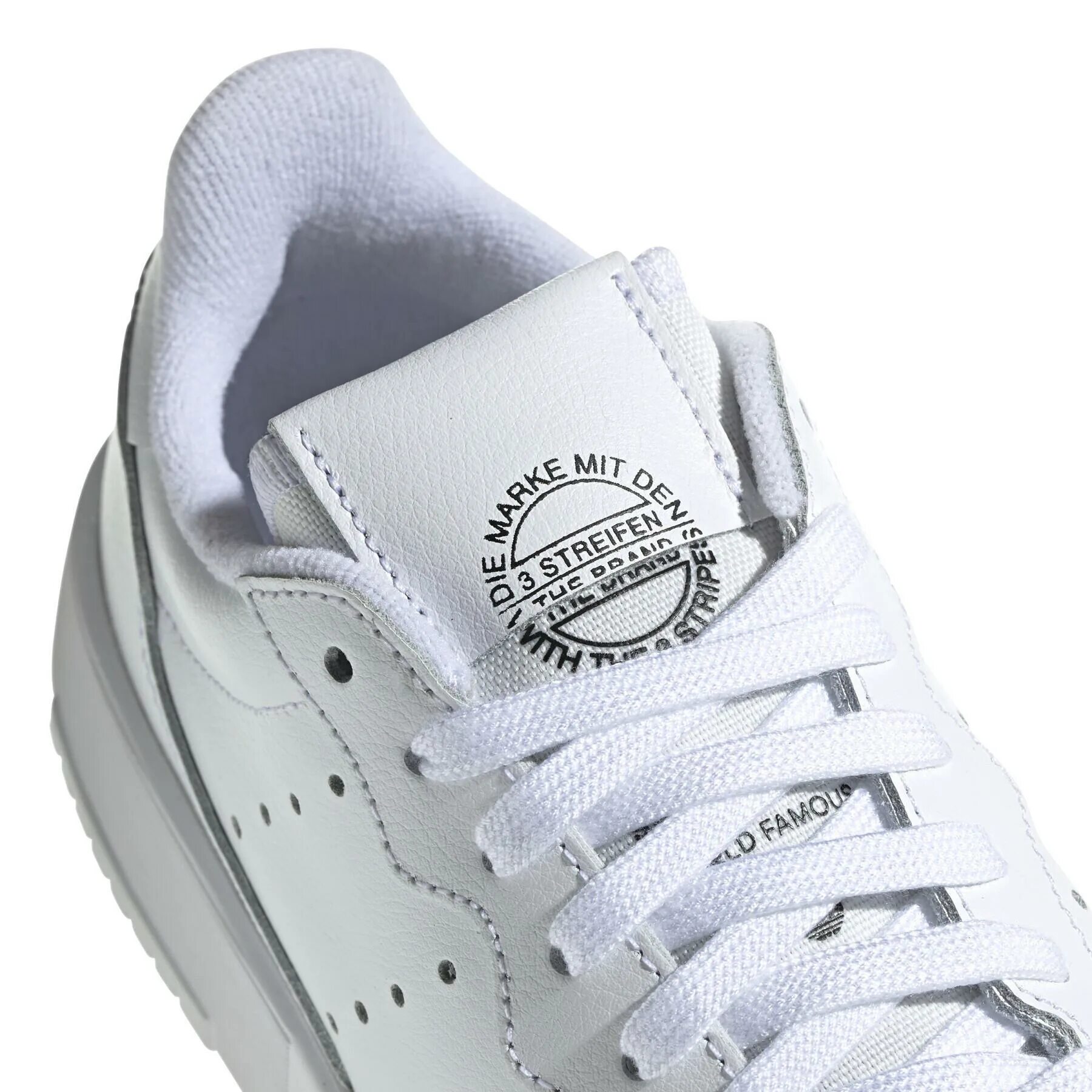 Marke mit den. Кроссовки adidas originals supercourt. кеды supercourt adidas. adidas 3 streifen the brand кроссовки. кроссовки marke mit adidas.