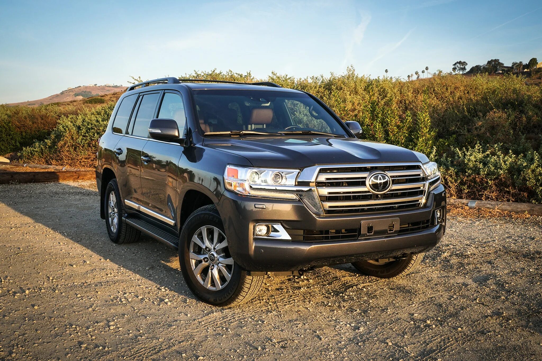 Ленд крузер цвета. Toyota land cruiser 2020. тойота ленд крузер 200 2020. toyota land cruiser 2018. тойота лант краусер 2020.