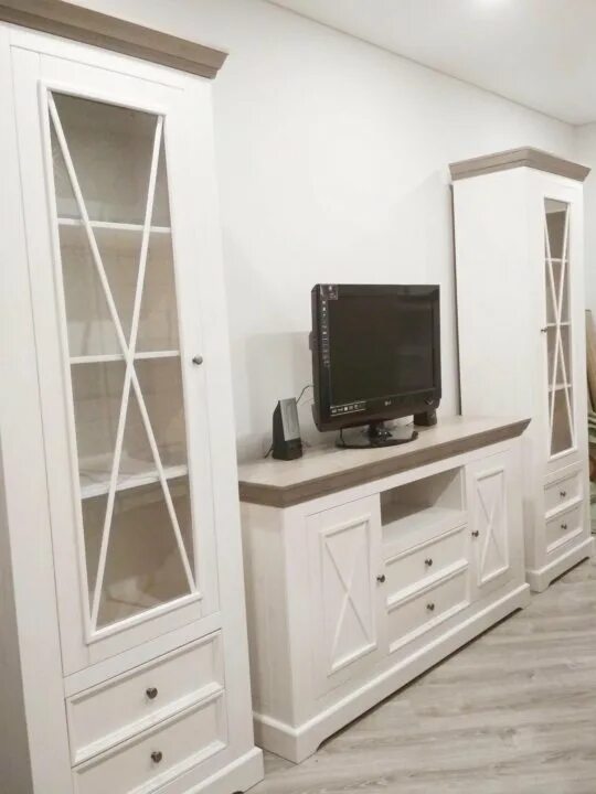 Тумба тв форест 2 двери 1 ящик. Гранд форест тумбочка. Тумба тв милтон отзывы. Тумба тв форест 2 двери 1 ящик. Диван из металла.