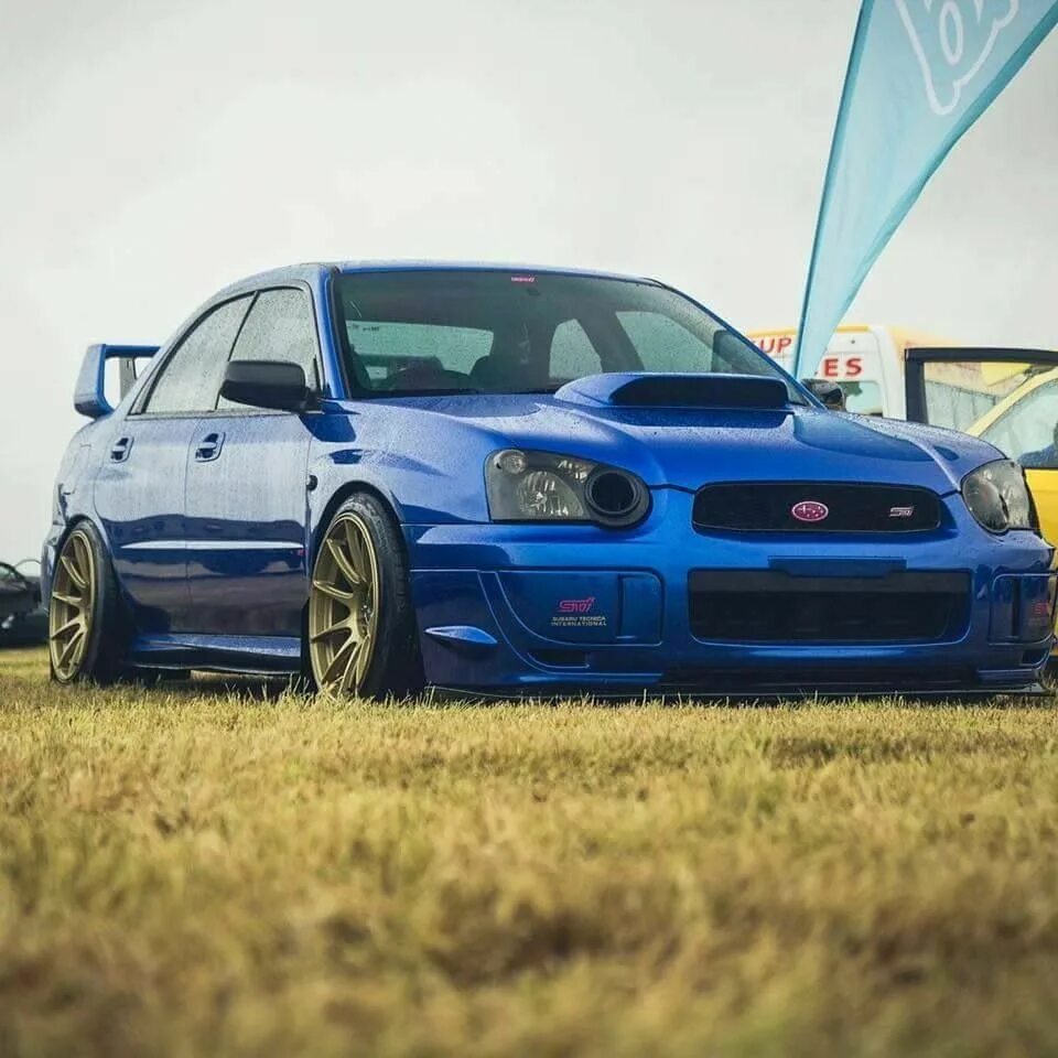 Субару импреза wrx 2011. Тойота импреза. Субару альтеза 4wd. Субару импреза 2004. Тойота импреза.