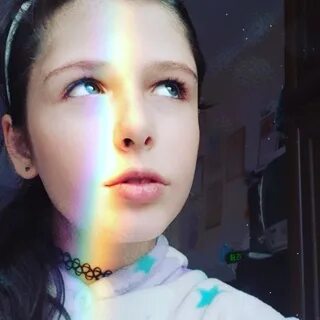 Ellie 18