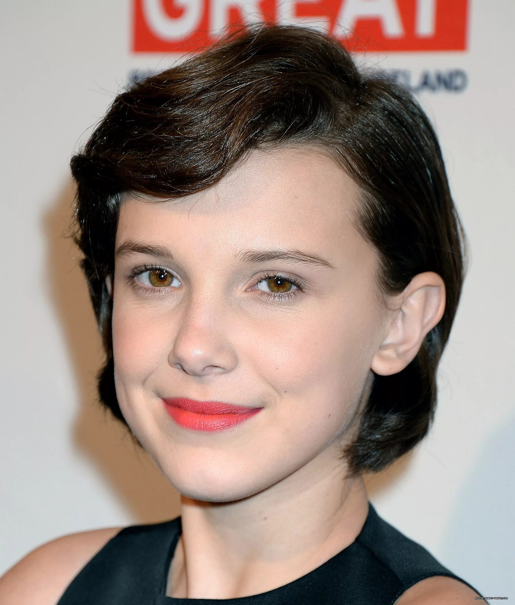 Билли бобби браун. Милли Бобби. Millie Bobby Brown. Millie Bobi bravn. Милли Бобби Браун 2015.