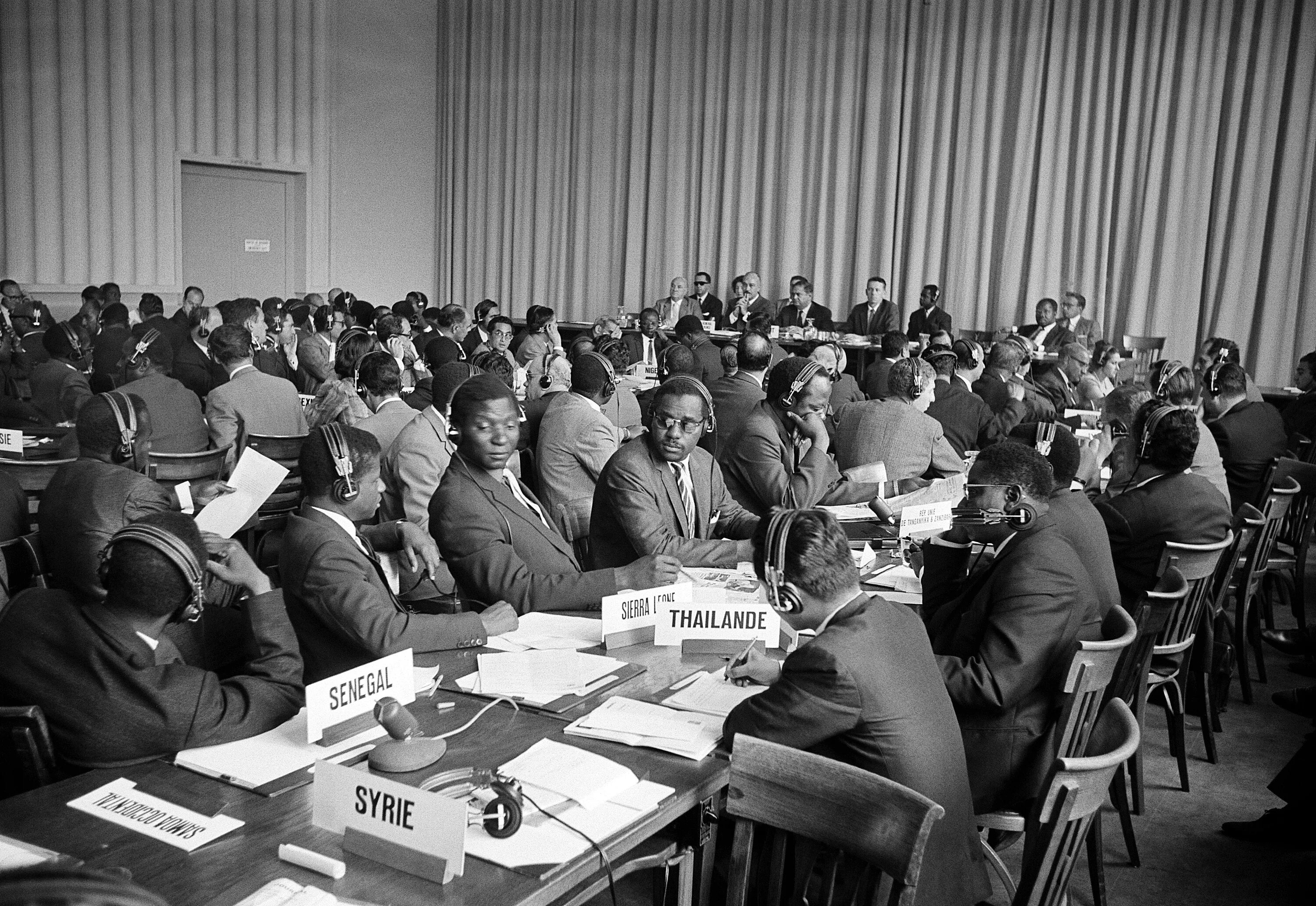 Конференции оон торговля. Конференция ООН по торговле и развитию 1964. ЮНКТАД первое собрание 1964. Конференция ЮНКТАД первая. ООН 1947.