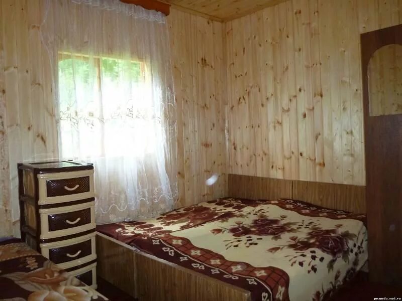 Рыбацкий дворик пицунда. Пицунда речная 36. Крестьянский дворик пицунда. Речная, д. Пицунда речная 36.