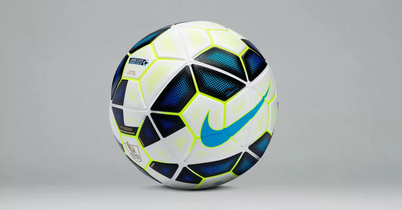 Мяч. Мяч Nike ordem 2014-2015. Новый мяч найк Ордем 4. Новый мяч найк Ордем 3. Футбольный мяч найк лига чемпионов.