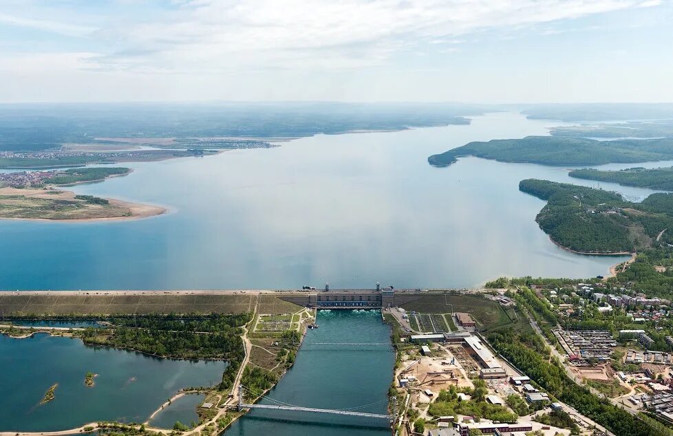 Ангара водохранилище. Плотина гэс иркутск. иркутск гэс ангара. ангара плотина иркутск гэс. иркутска гэс водохранилище.