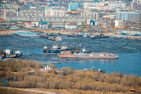 Город якутск стоит на реке