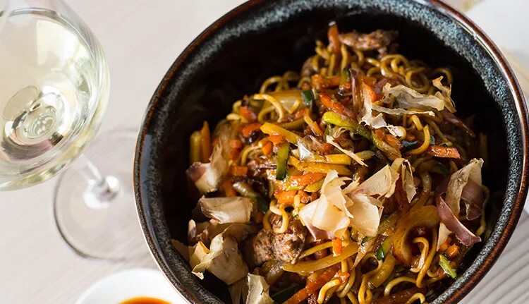 Азиатская кухня спб. Азиатская кухня нижний новгород. Азиатская кухня пенза. Вок азиатская кухня. Магазин азиатской кухни.