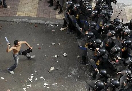 Против всего человечества