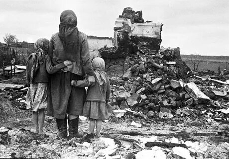 File:RIAN archive 982 Ruins of a house.jpg - Wikipedia
