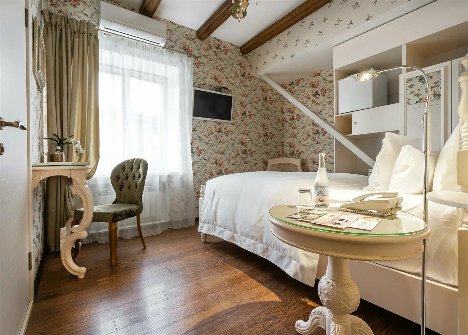 байкальская резиденция северобайкальск. гостиница резиденция ростов на дону. гостиница в усть качке изумруд. номер резиденция. резиденция ростов-на-дону.