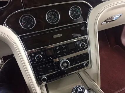 Empire detailing