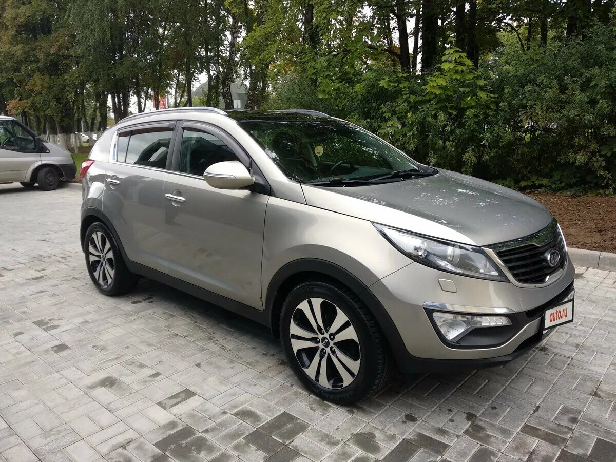 Купить киа спортаж бу. Kia Sportage III 2010. Kia Sportage серый. Спортейдж 3 2010. Киа Спортейдж серая.