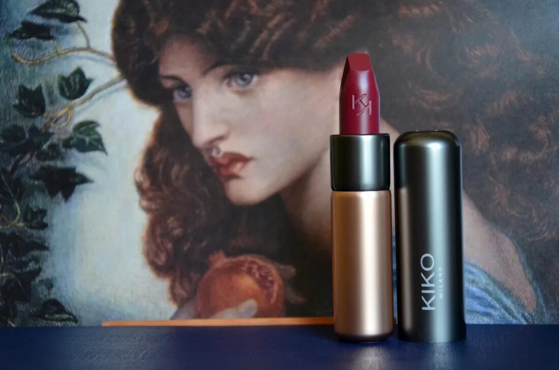 Kiko milano velvet. Kiko milano velvet. Kiko milano velvet. Kiko milano velvet touch creamy stick blush свотчи. Помада кико милано.