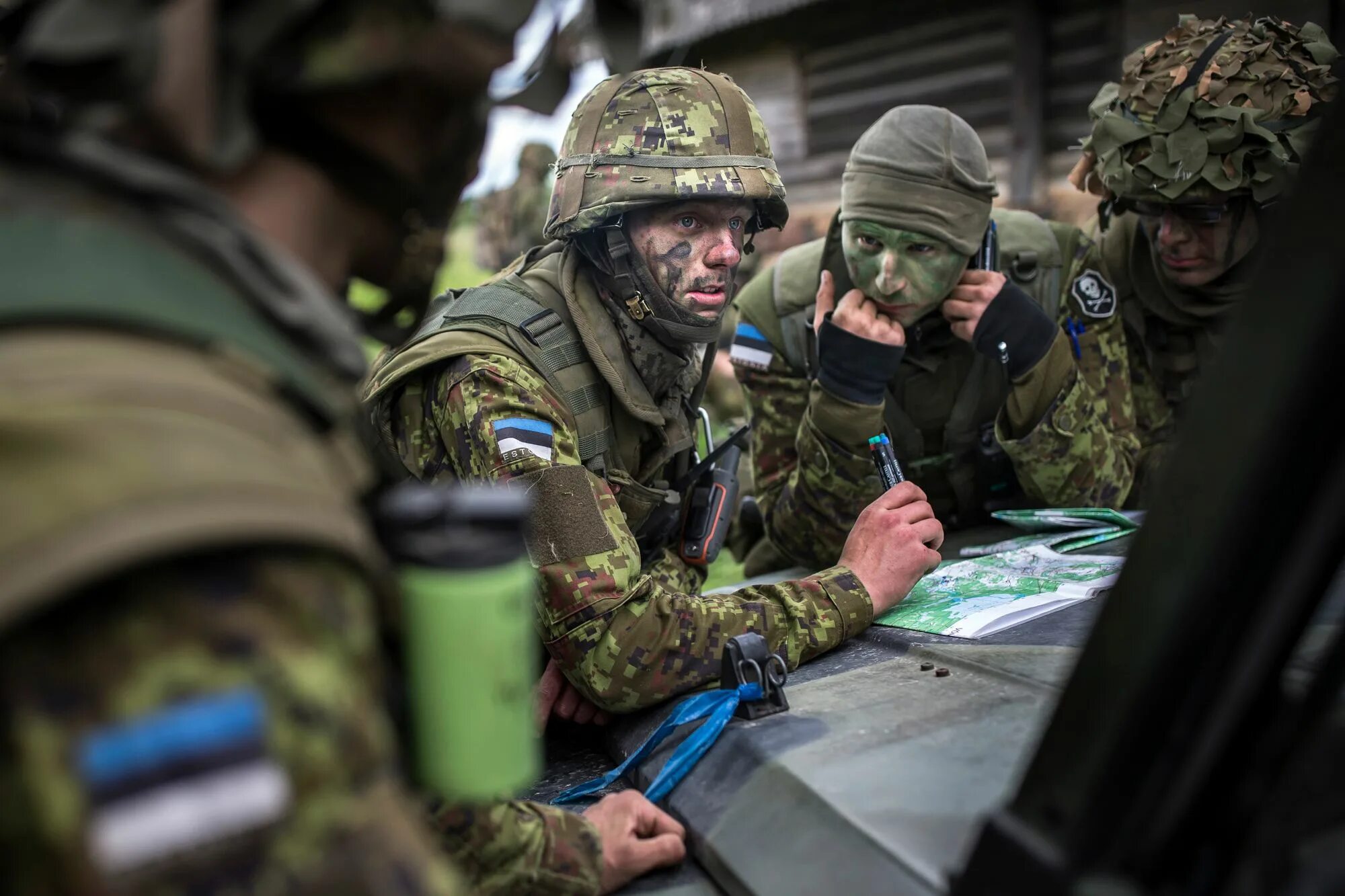 Эстония направит одного военного. Армия НАТО В Эстонии. Численность армии Эстонии на 2023. Учения НАТО В Эстонии. Солдаты НАТО В Эстонии.