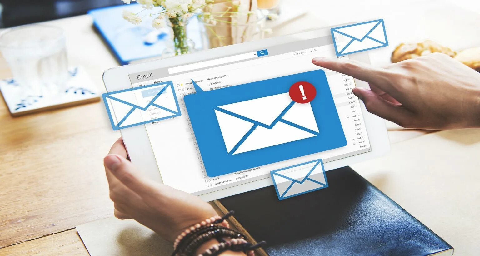 Mail мессенджер. Email маркетинг. E-mail маркетинг. Email рассылка. Мессенджеры почта.