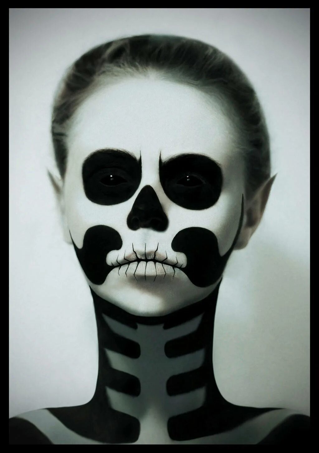 Skeleton face