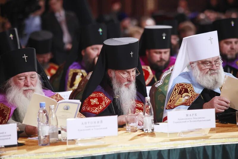 поместный собор русской православной церкви (2009). поместного собора православной российской церкви в москве. поместный собор русской православной церкви (2009). поместный собор 2009. женский монастырь в яранской епархии.