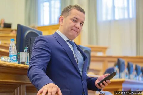 Депутат хмао