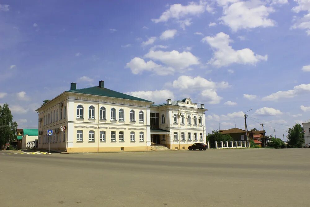 Сайты красное на волге. Красное-на-Волге Костромская область. Поселок красное на Волге Костромская область. Красное поселок Кострома. Посёлок городского типа красное-на-Волге, Костромская область.