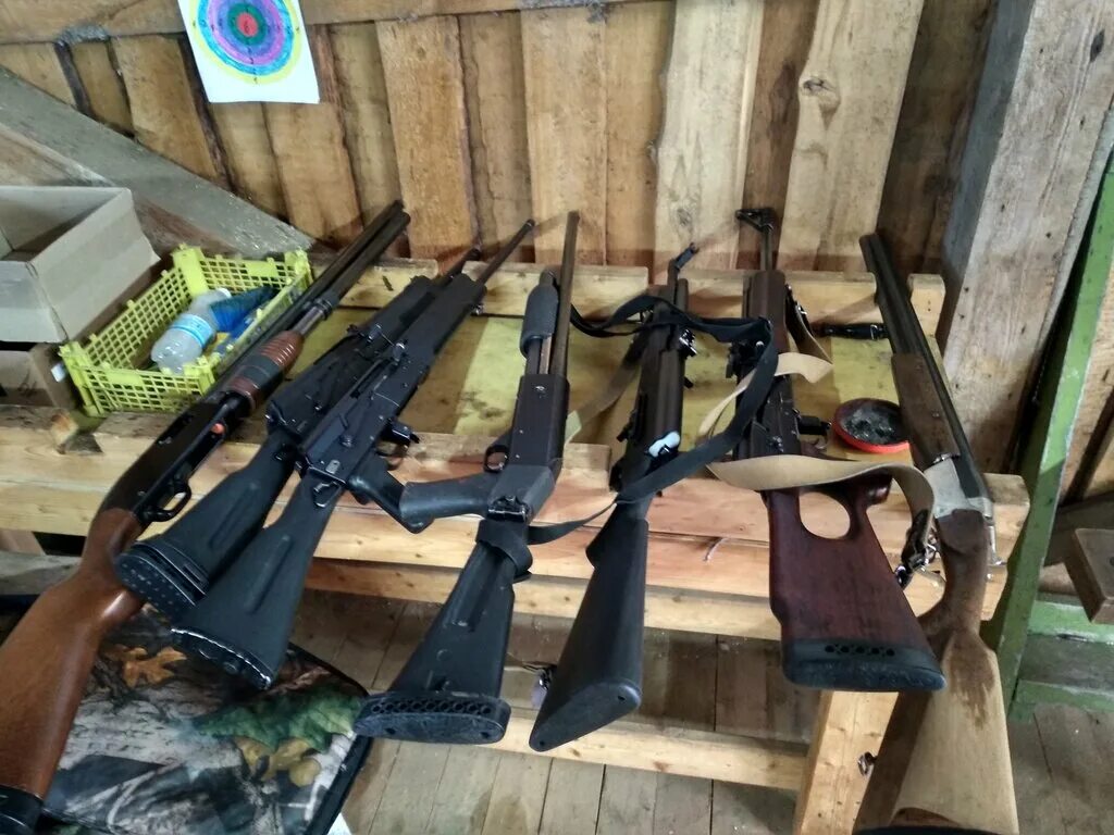 Стрельбище на восточном обходе пермь. Лосиный лог пермь стрельбище. Стрельбище лосиный лог. Лосиный лог пермь. Стрельбище лосиный лог.