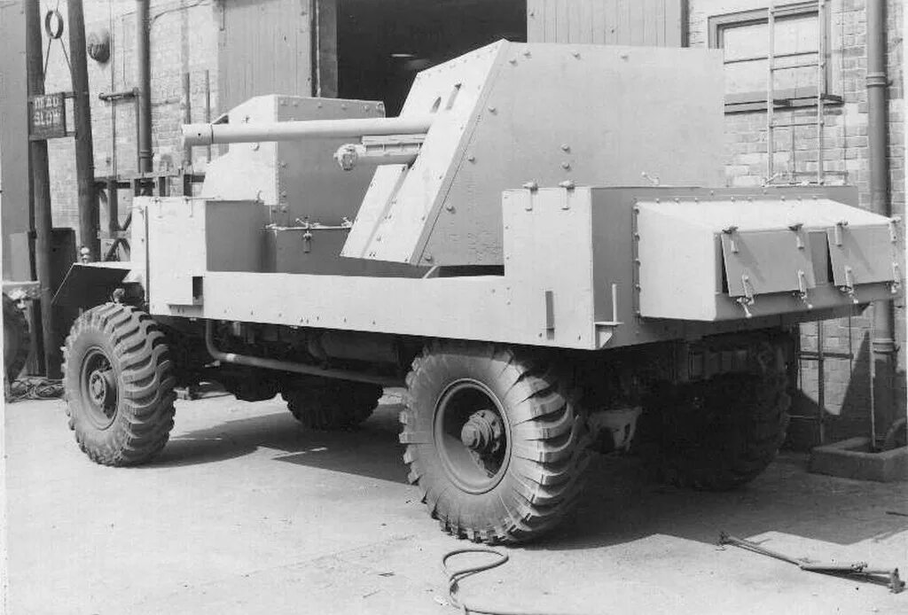 Aec танк. Deacon САУ. Бронеавтомобиль mk1. Deacon Боевая бронированная машина. MK-1 Gun Carrier.