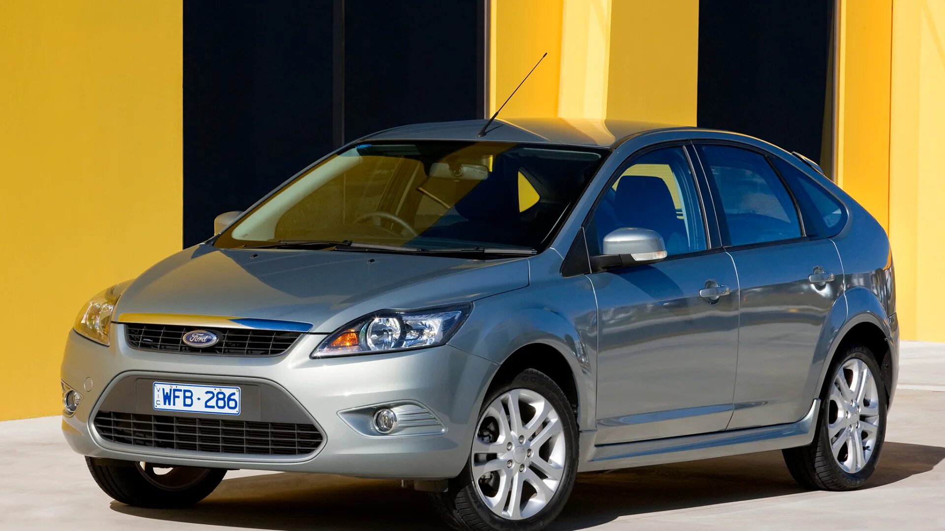 Ford focus ii 2010. Форд фокус 2009. Ford focus 2. Форд фокус 3. Машина форд 2010.