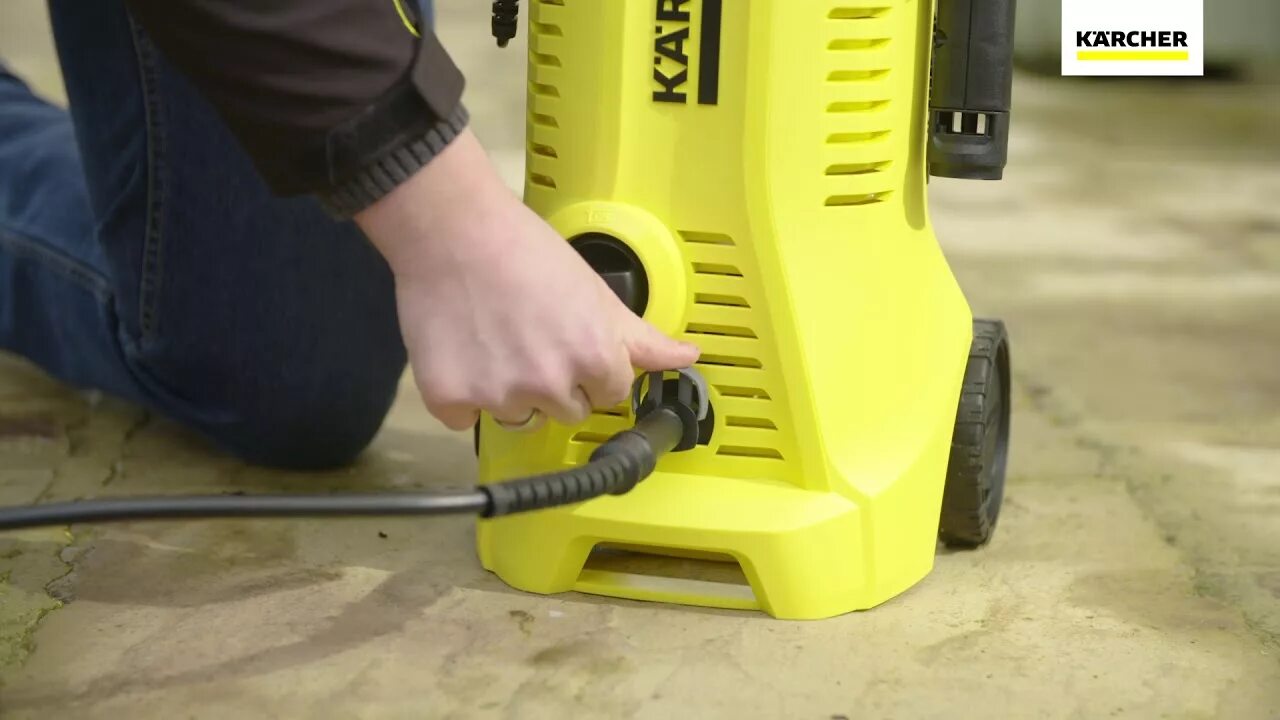 Видео инструкция керхер. Керхер к 5 Басик. Шланг Karcher k2 Compact. К 5 Керхер отсоединить шланг. DPW-160 мойка Керхер.