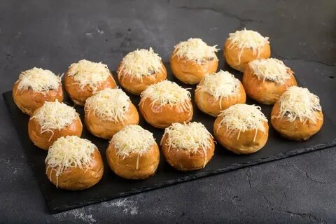 Булочки с сыром и грибами