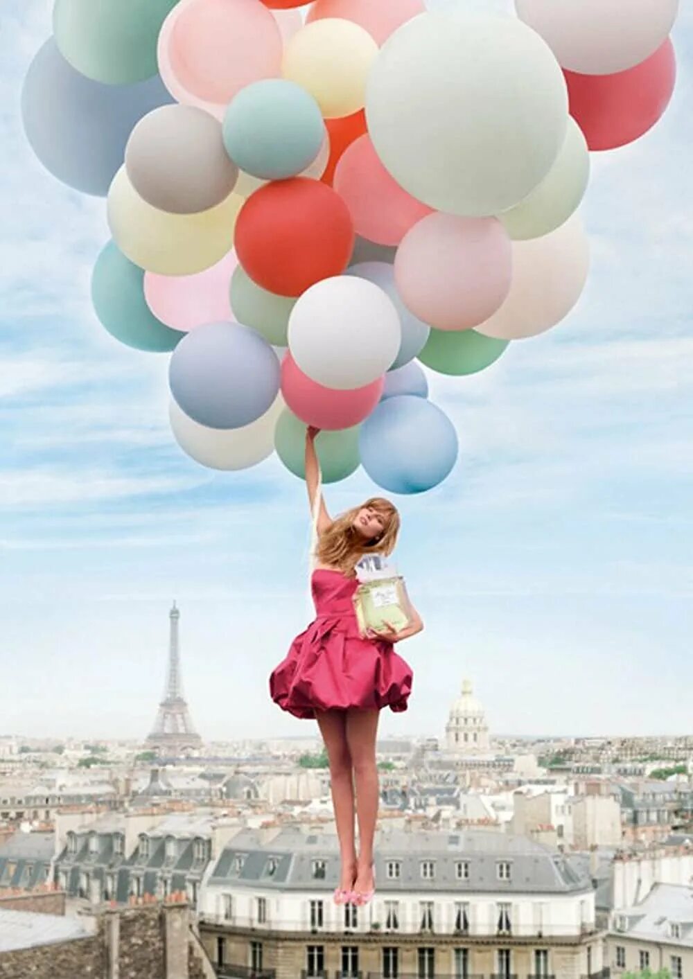 С днем рождения девушке с шарами. Девочка с воздушными шарами. Девушка с шариками. Открытка девушка с шариками.
