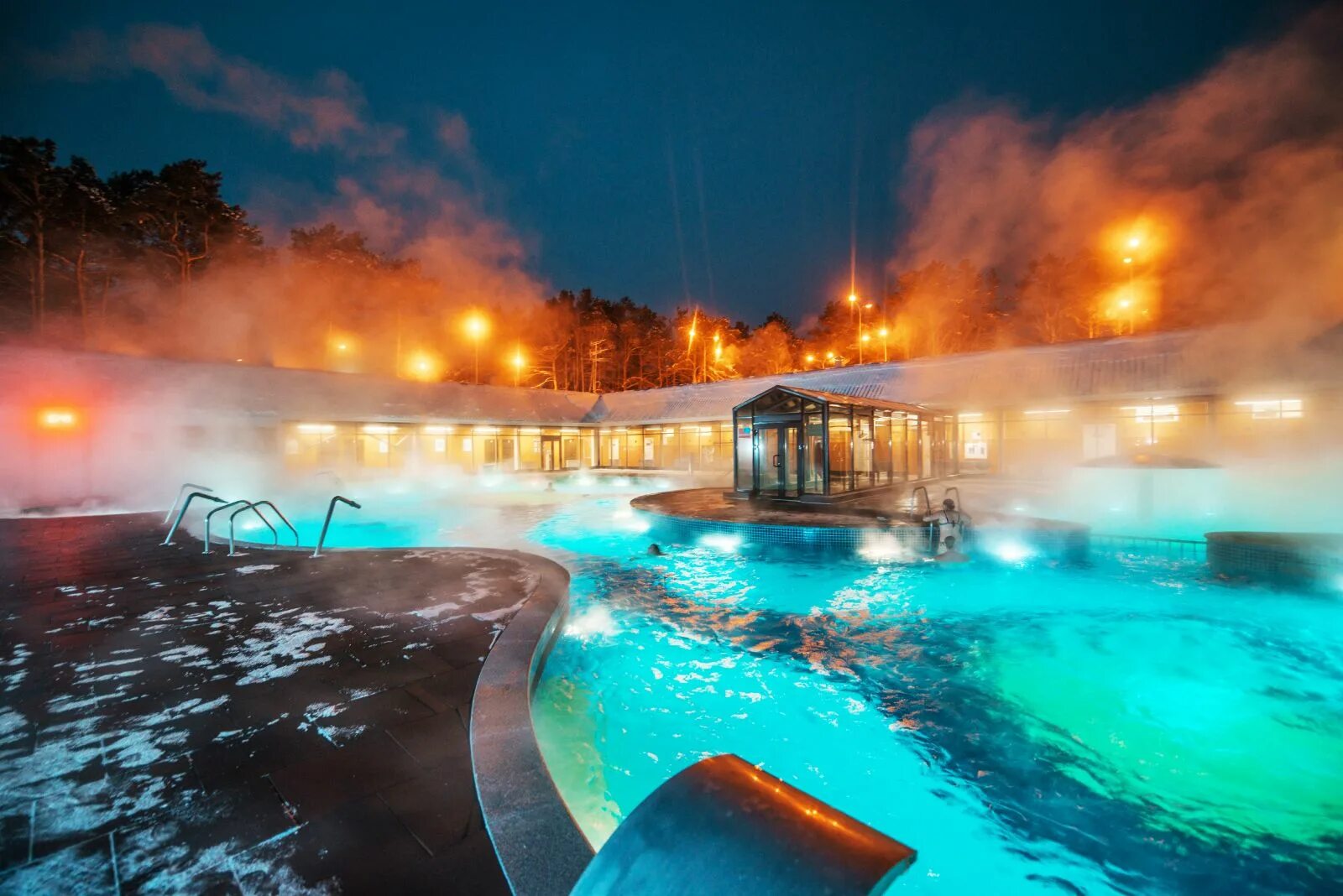 Чайник с кипятком. Схема гидравлических испытаний отопления. Считается горячим горячем. Горячая кулинарная продукция сложного приготовления. Считается горячим горячем.